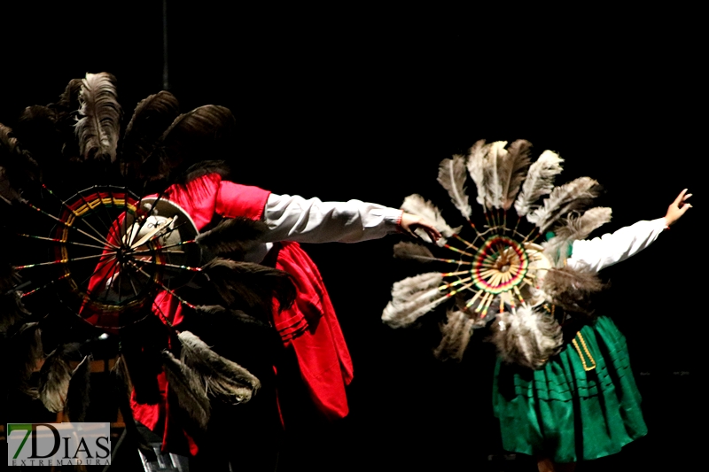 Badajoz, Bolivia y Chipre abren la 38º edición del Festival Folclórico