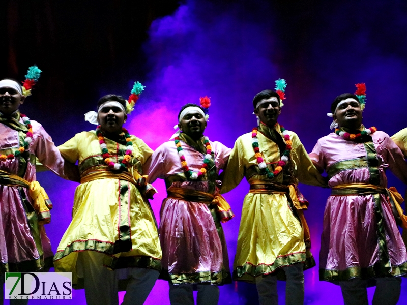 Imágenes de la segunda noche del Festival Folclórico de Extremadura