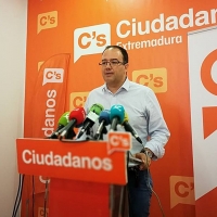 Cs se propone gobernar Extremadura en 2019