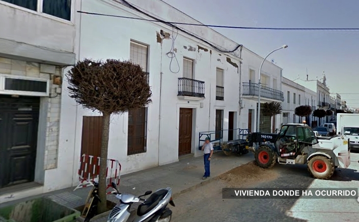 Grave tras caer de un edificio en Azuaga (Badajoz)
