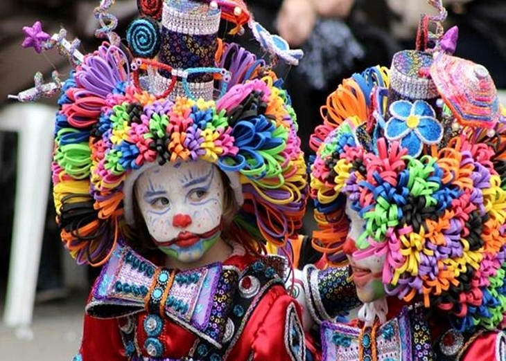 Los niños aprenderán a crear gorros de fantasía en el Museo del Carnaval