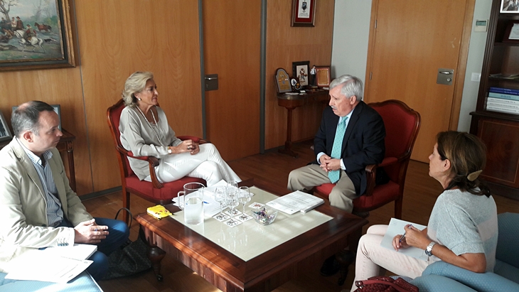 Cristina Herrera recibe a José Martínez, nuevo presidente de CHG