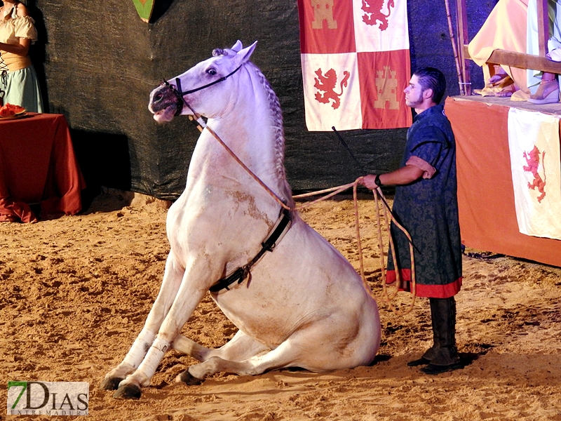 Las actividades no han cesado durante el fin de semana en El Festival Medieval de Alburquerque