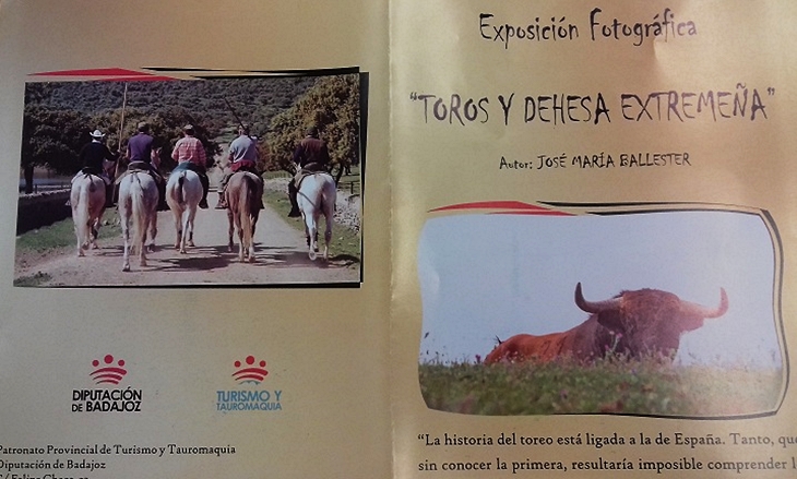 La exposición fotográfica “Toros y Dehesa de Extremadura  llega a Peraleda del Zaucejo