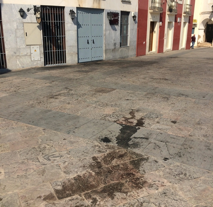La Cívica demanda más limpieza en las terrazas con veladores