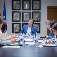 La Junta aprueba ayudas para fomentar la contratación de jóvenes y mujeres