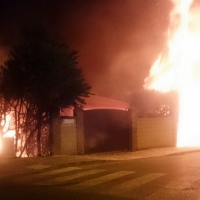 Desalojada una vivienda en las Vaguadas por un incendio