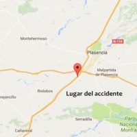 Un turismo cae a las vías del tren cerca de Plasencia
