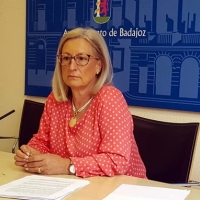 PSOE a de la Peña: “La cooperación es un derecho universal no una causa benéfica”