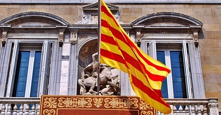 Cs pide que la bandera catalana ondee en los ayuntamientos extremeños