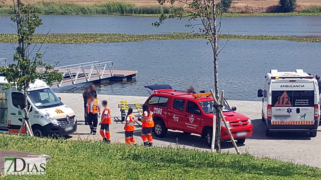 Una joven se precipita al río Guadiana desde el Puente Nuevo