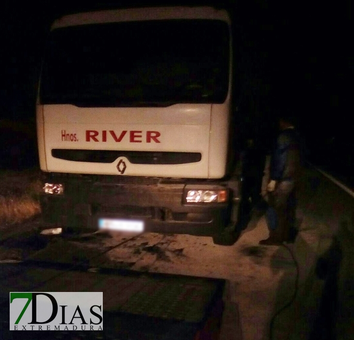 Arde un camión en la N-432