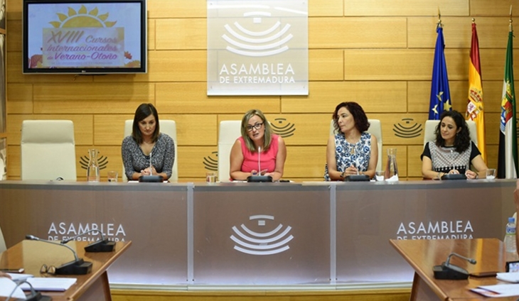 Educación en igualdad de género, tema central en los cursos de verano de la UEx