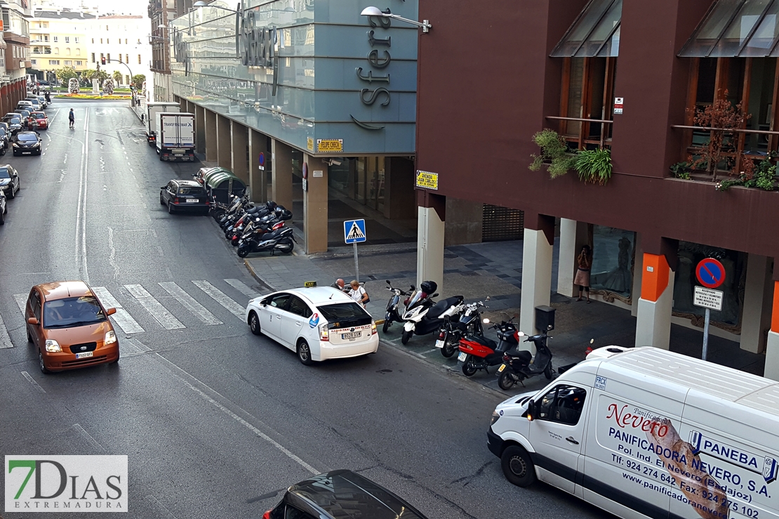 Centro cortado al tráfico y autobuses gratuitos hoy en Badajoz