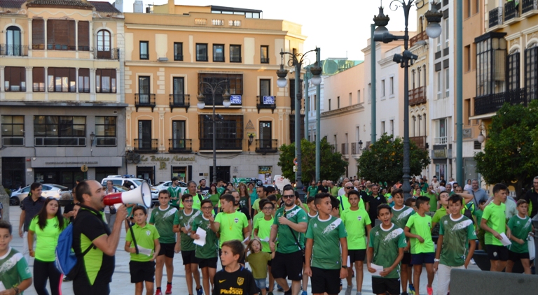 Todas las imágenes de la manifestación de la AD Santa Isabel