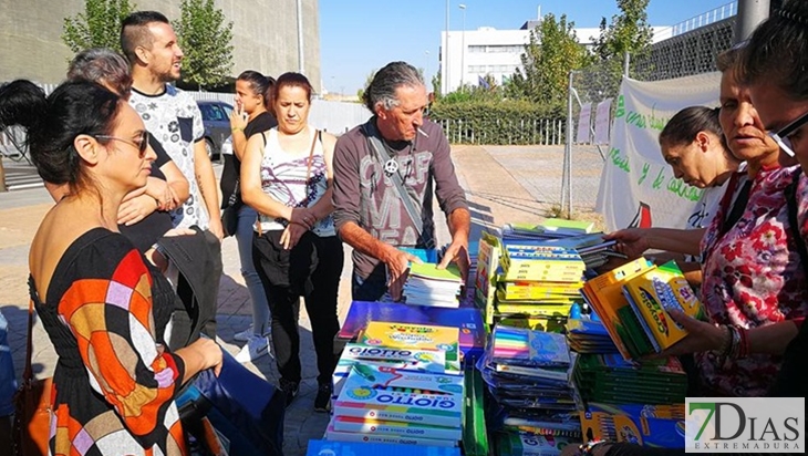 Campamento Dignidad planta cara a la educación concertada