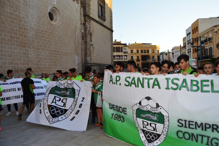 Todas las imágenes de la manifestación de la AD Santa Isabel