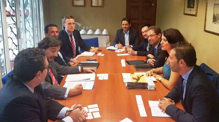 Empresas extremeñas establecen relaciones comerciales con Costa Rica