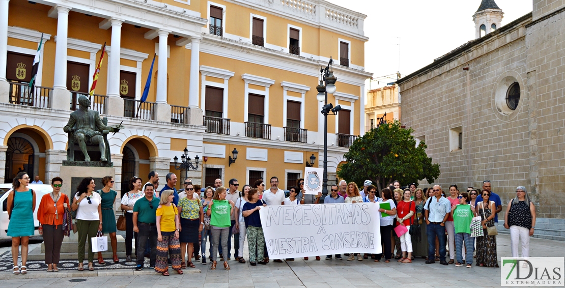 C.E.I.P Arias Montano: “Queremos conserje”
