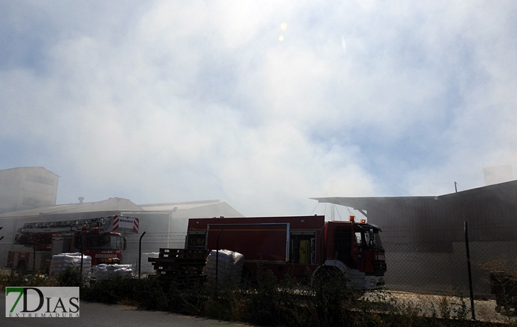 Incendio en la fábrica COEXMA‘09 de Mérida