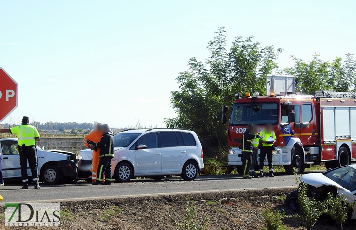 Grave accidente en la carretera de Montijo