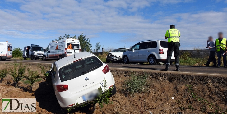 Grave accidente en la carretera de Montijo