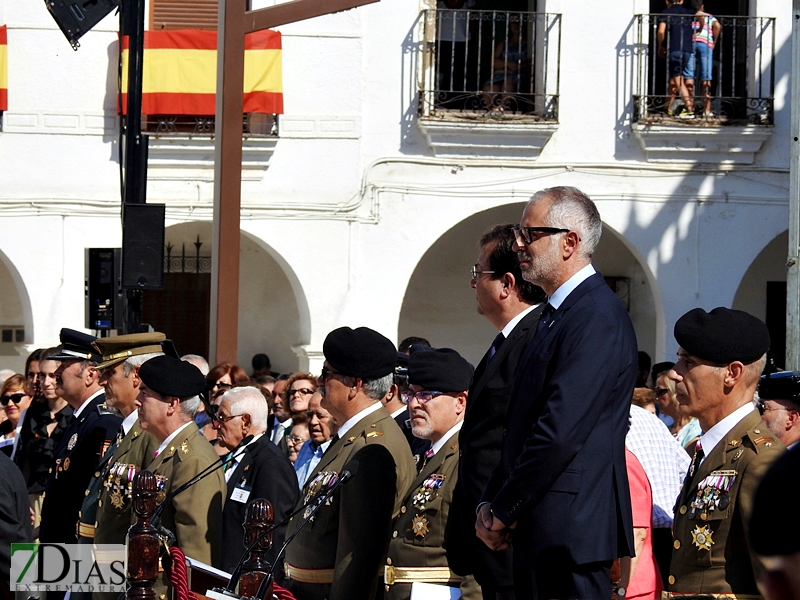 Vara asiste a la Jura de Bandera celebrada en Herrera del Duque