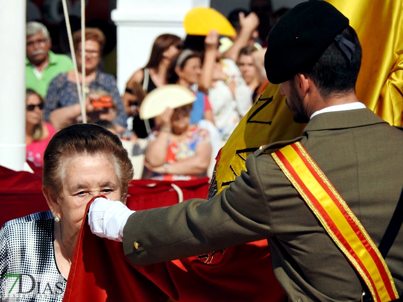 Vara asiste a la Jura de Bandera celebrada en Herrera del Duque