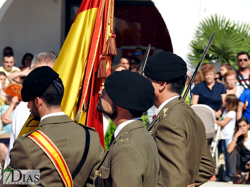 Vara asiste a la Jura de Bandera celebrada en Herrera del Duque