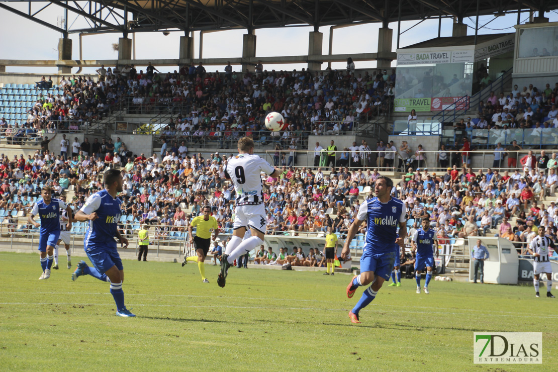 Imágenes del CD. Badajoz 0 - 2 UD. Melilla