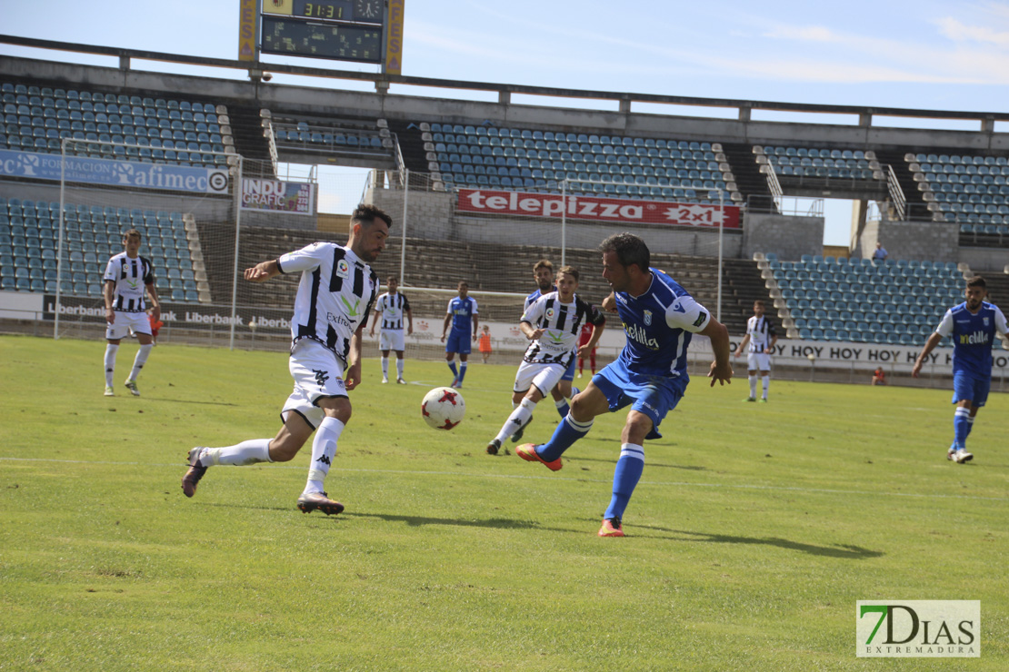 Imágenes del CD. Badajoz 0 - 2 UD. Melilla