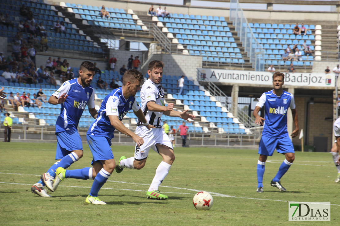 Imágenes del CD. Badajoz 0 - 2 UD. Melilla