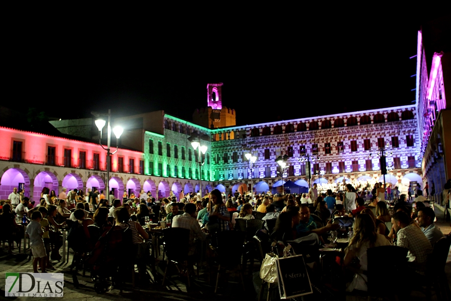 Badajoz vive un año más su noche más cultural