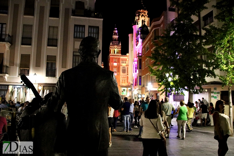 Badajoz vive un año más su noche más cultural