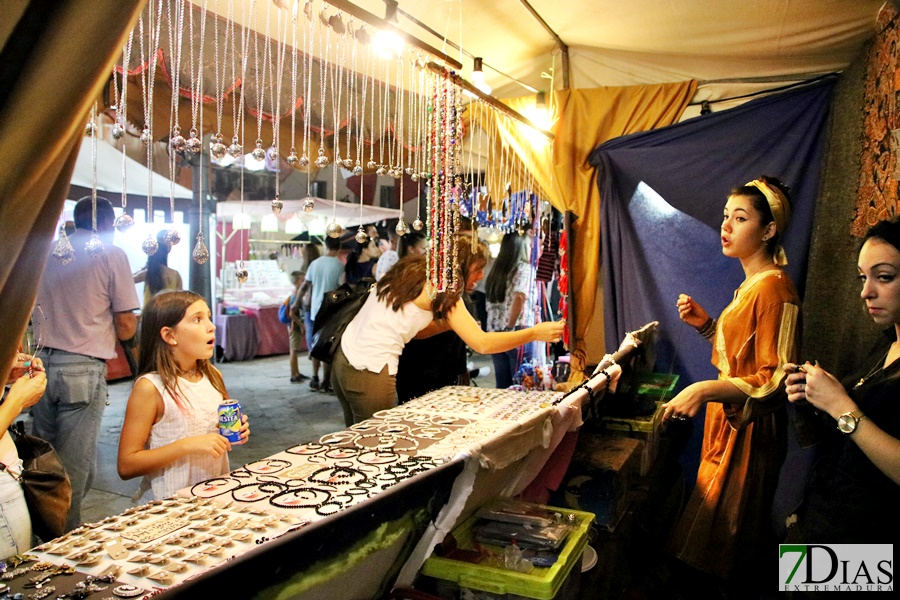 Imágenes del ambiente nocturno en Almossassa 2017