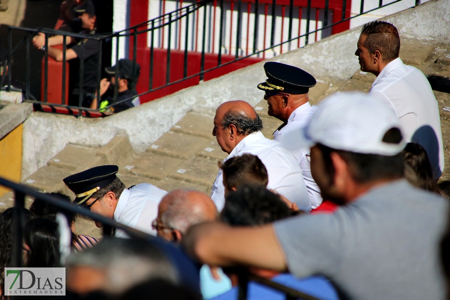 Exhibición de la Policía Nacional en la Plaza de Toros de Badajoz