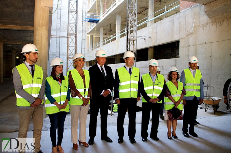 Catalá: “Las obras de la Ciudad de la Justicia podrían concluir en 2018”