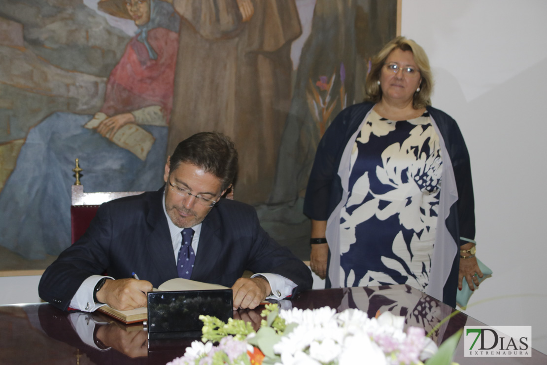 El Colegio de Abogados de Badajoz acoge la visita del ministro de Justicia