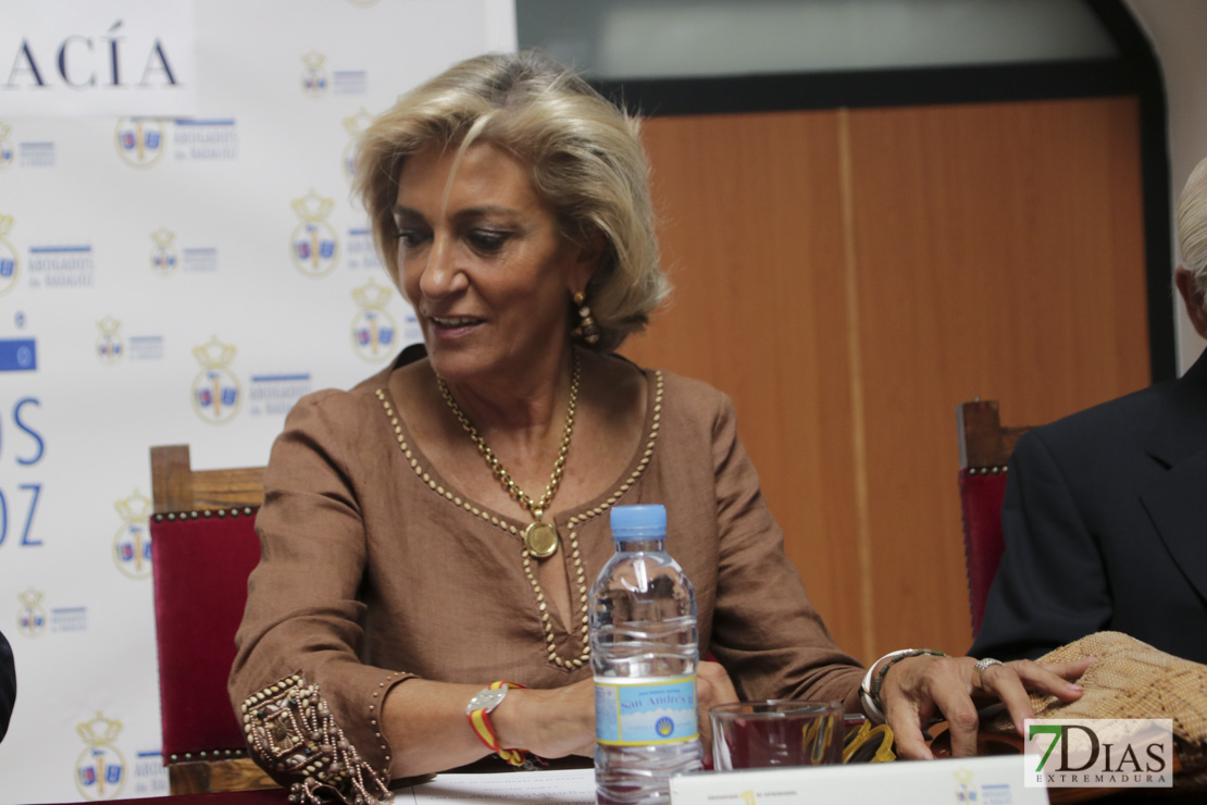 El Colegio de Abogados de Badajoz acoge la visita del ministro de Justicia