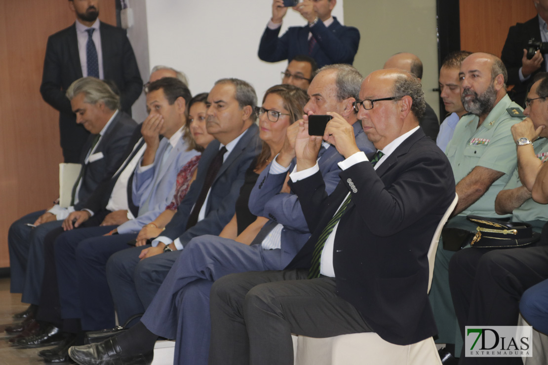 El Colegio de Abogados de Badajoz acoge la visita del ministro de Justicia