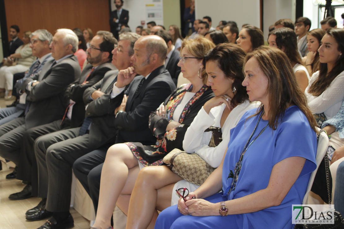 El Colegio de Abogados de Badajoz acoge la visita del ministro de Justicia