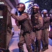 La Guardia Civil detiene a políticos catalanes y registra las conselleries