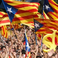 Cataluña consuma de madrugada su ruptura con España