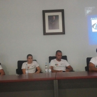 Elena Ayuso comparte su experiencia en un Clinic de Paracanoe