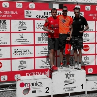 García y Fernández triunfan en el III Triatlón Ciudad del Temple