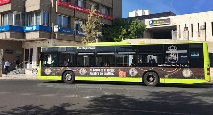 742.000 extremeños utilizaron el autobús urbano en julio