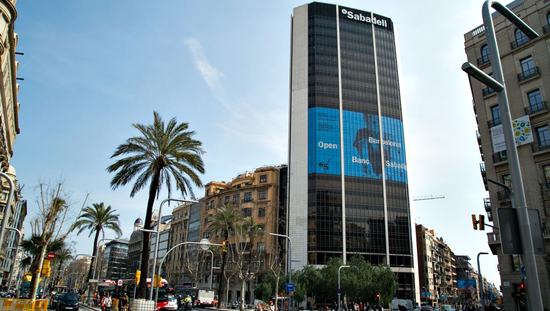 Banco Sabadell decidirá este jueves si abandona Cataluña