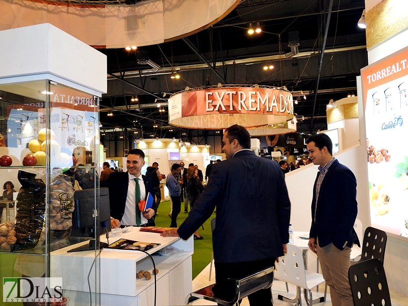 Ambiente en el stand de Extremadura en la Feria Fruit Attraction 2017