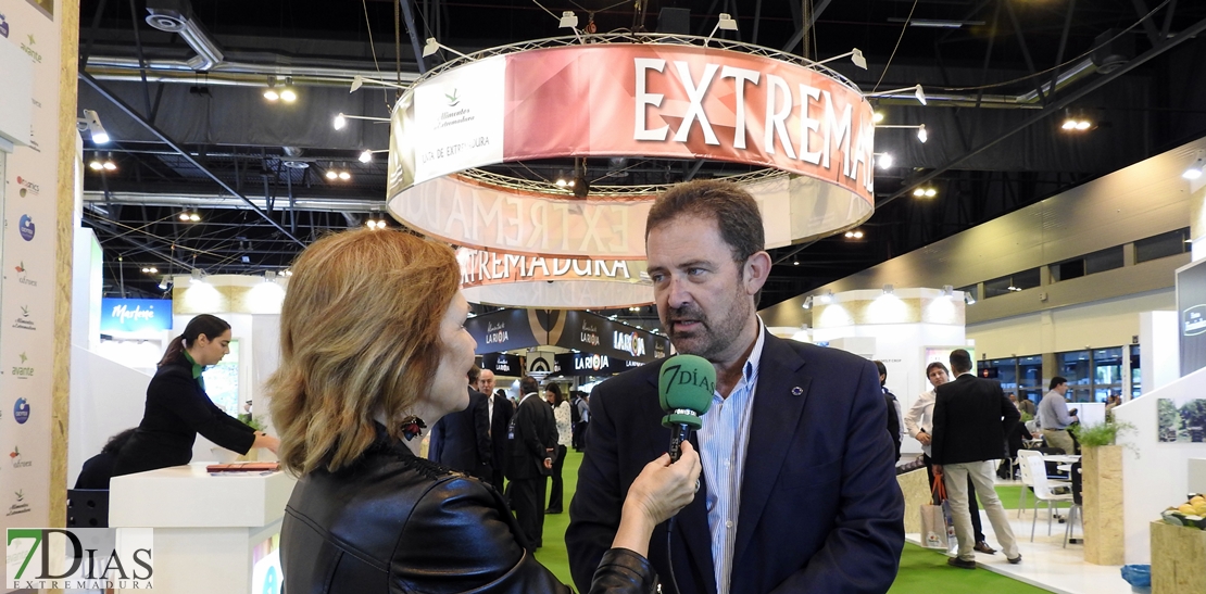Bernal: &quot;Extremadura no tiene competencia en el sector cárnico y frutícola&quot;