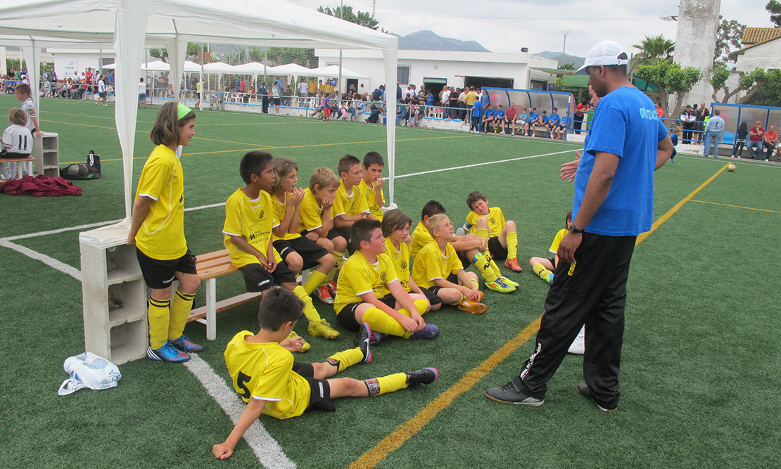 Cáceres y Quintana de la Serena albergarán cursos de monitor de fútbol
